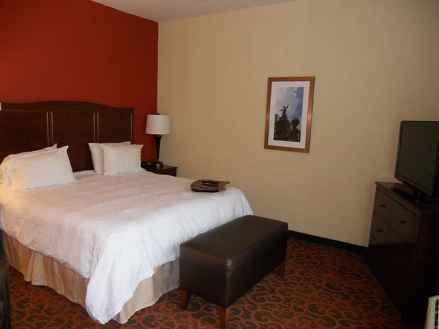 Images Hampton Inn & Suites Cincinnati/Uptown-University Area