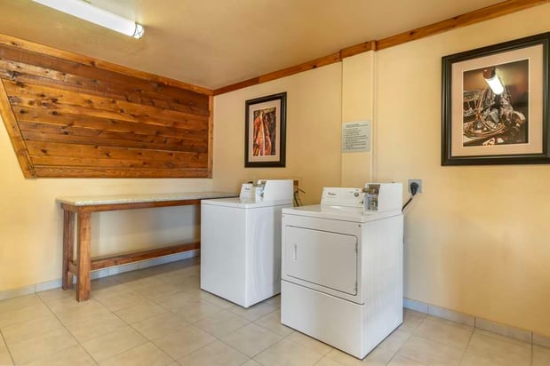 Images Best Western Windwood Inn & Suites