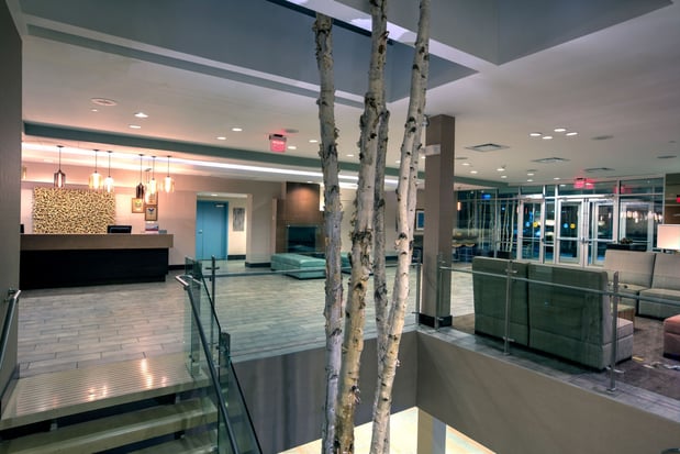 Images Crowne Plaza Lombard Downers Grove by IHG