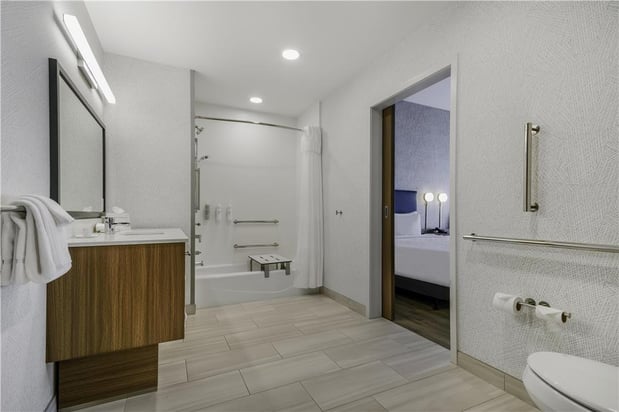 Images Home2 Suites by Hilton Cincinnati Midtown Oakley