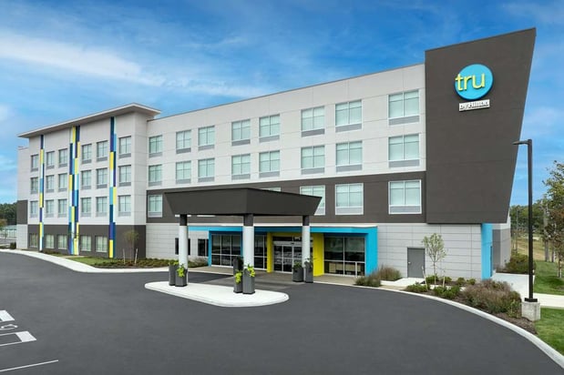 Images Tru by Hilton Columbus East Broad