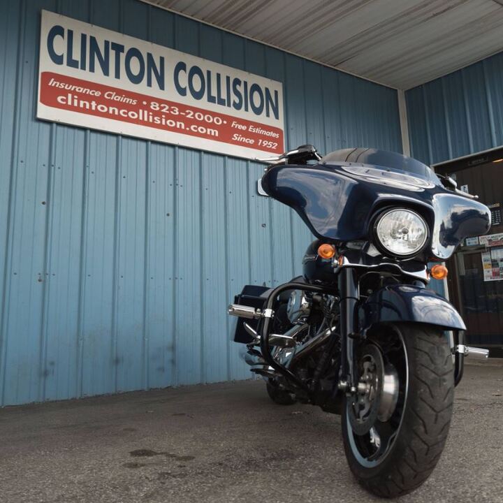 Images Clinton Collision
