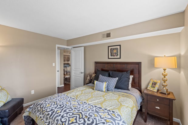 Images The Hills Apartments