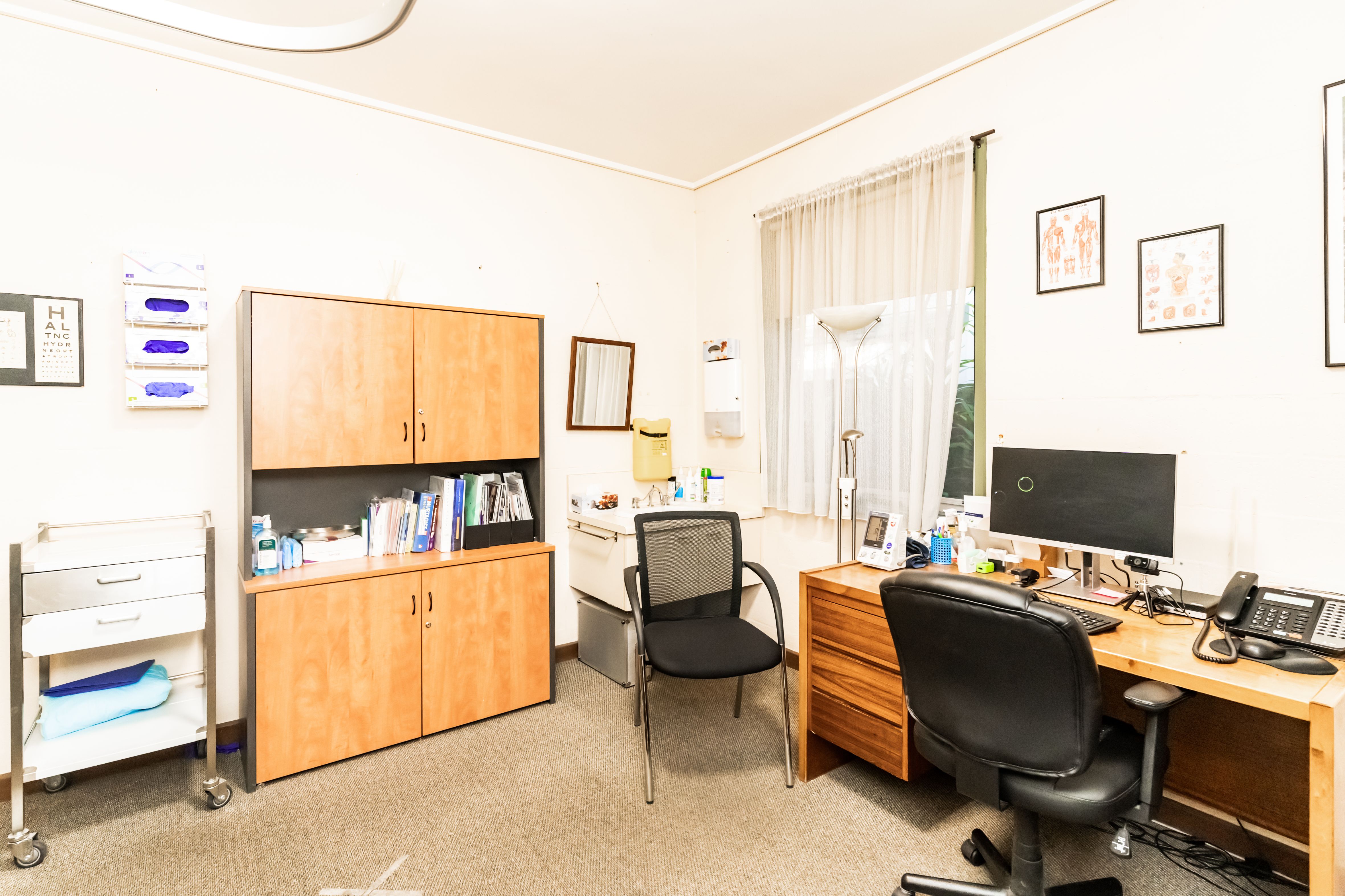 Ivanhoe Medical Clinic in Ivanhoe, 22 Livingstone St Medical Centres