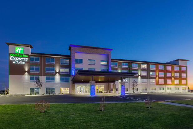Images Holiday Inn Express & Suites Moses Lake by IHG