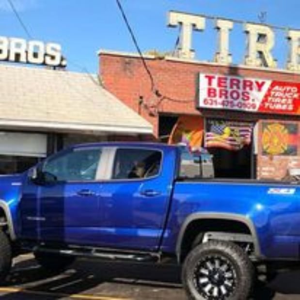 Images Terry Bros Tires