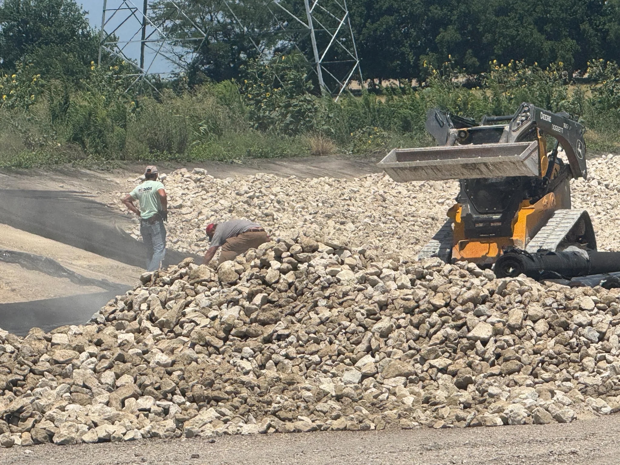 HARDROCK Sand And Gravel Image