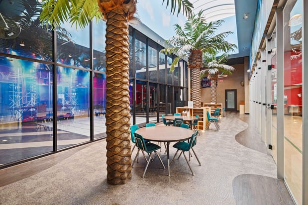 Images Crème de la Crème School of Farm Road