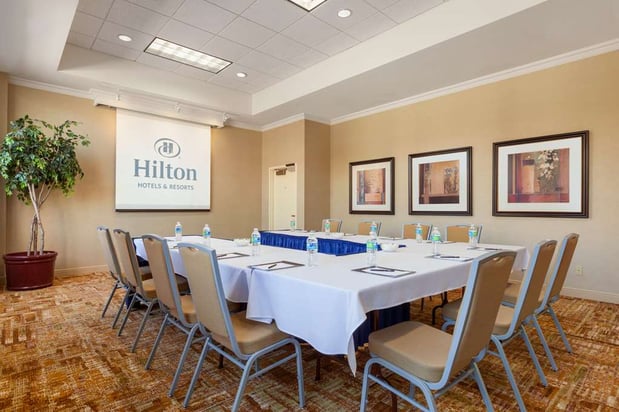 Images Hilton Fort Wayne at the Grand Wayne Convention Center