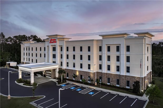 Images Hampton Inn & Suites Walterboro