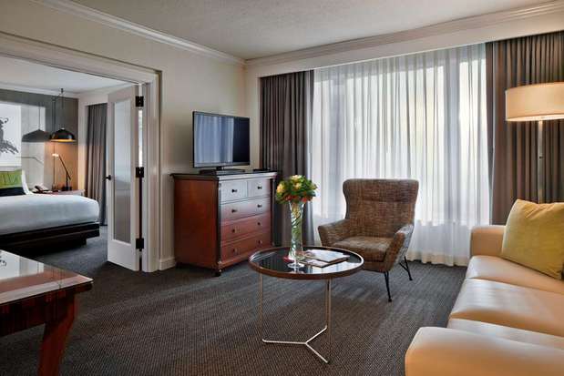 Images The Logan Philadelphia, Curio Collection by Hilton