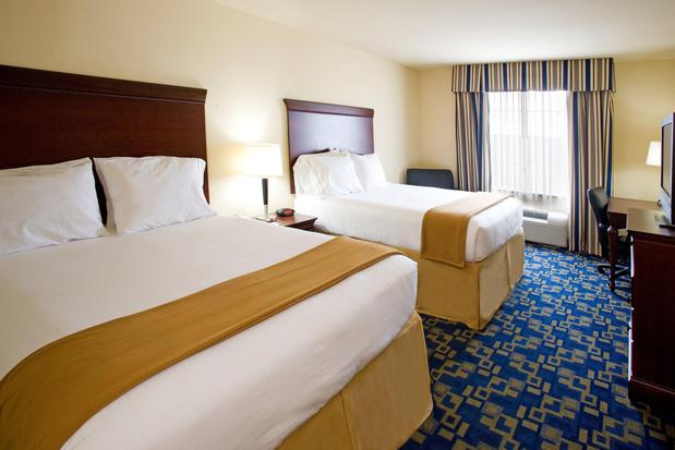 Images Holiday Inn Express & Suites Jourdanton-Pleasanton, an IHG Hotel