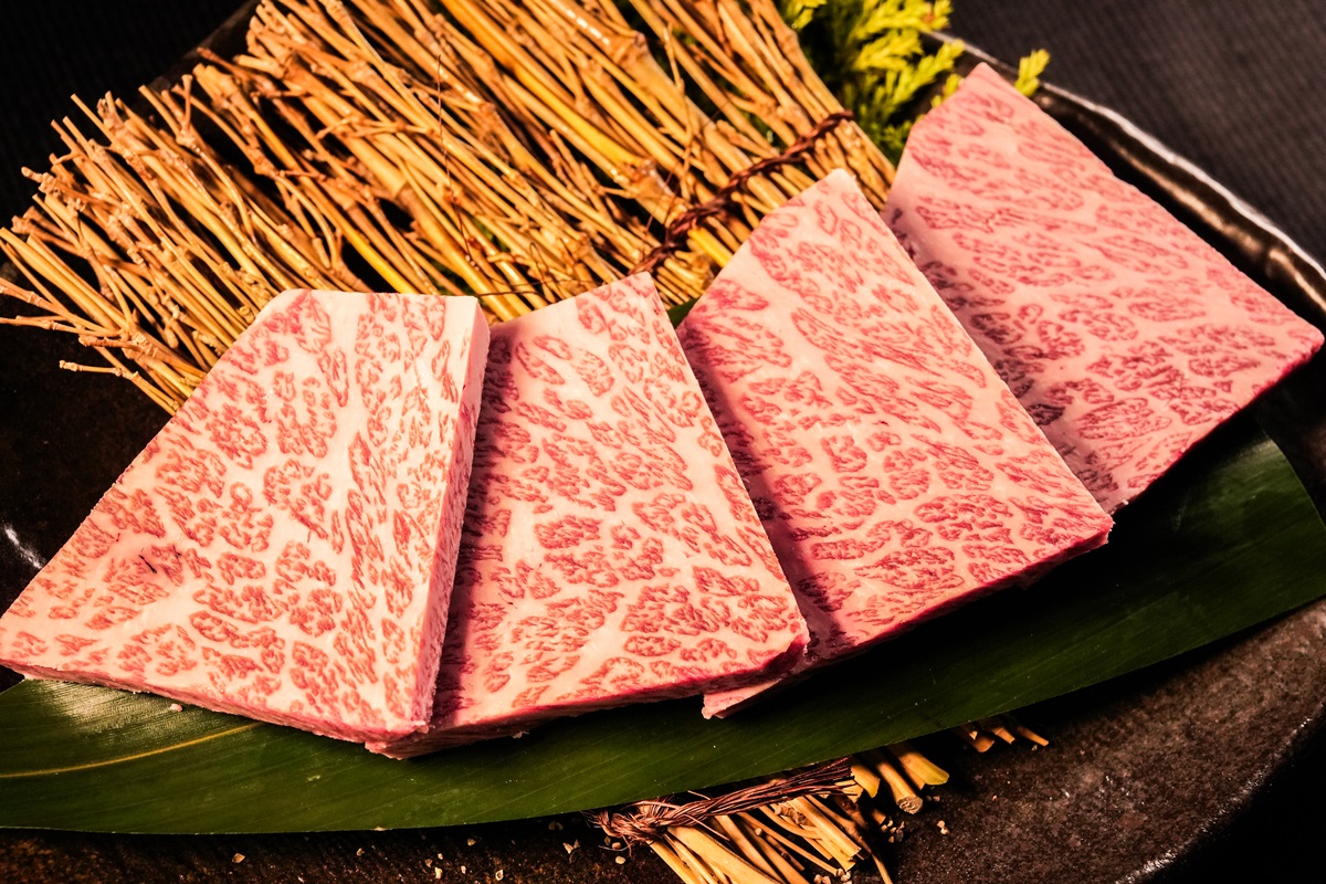 Images 炭火焼肉　月和