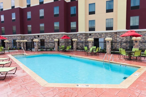 Images Hampton Inn & Suites Tulsa/Central