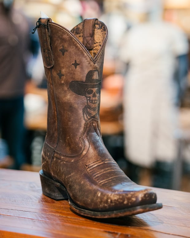 Images Ariat Brand Shop