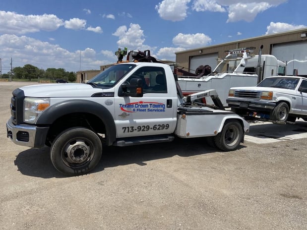 Images Texans Crown Towing