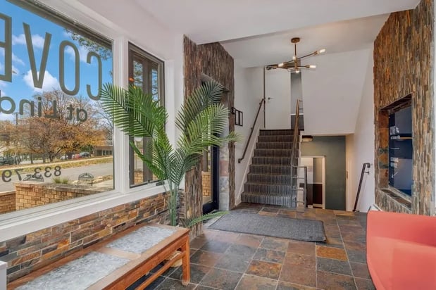 Images Cove at Linden Hills