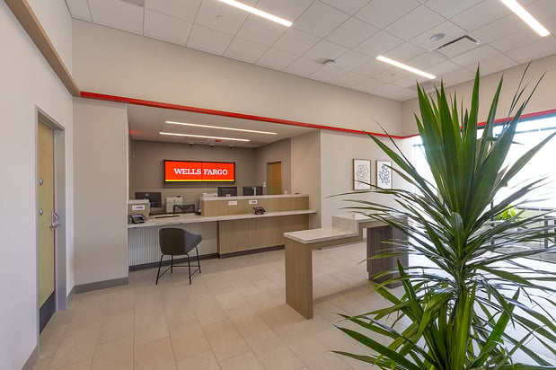 Images Wells Fargo Bank