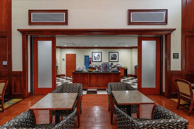 Images Hampton Inn & Suites Detroit/Chesterfield Township