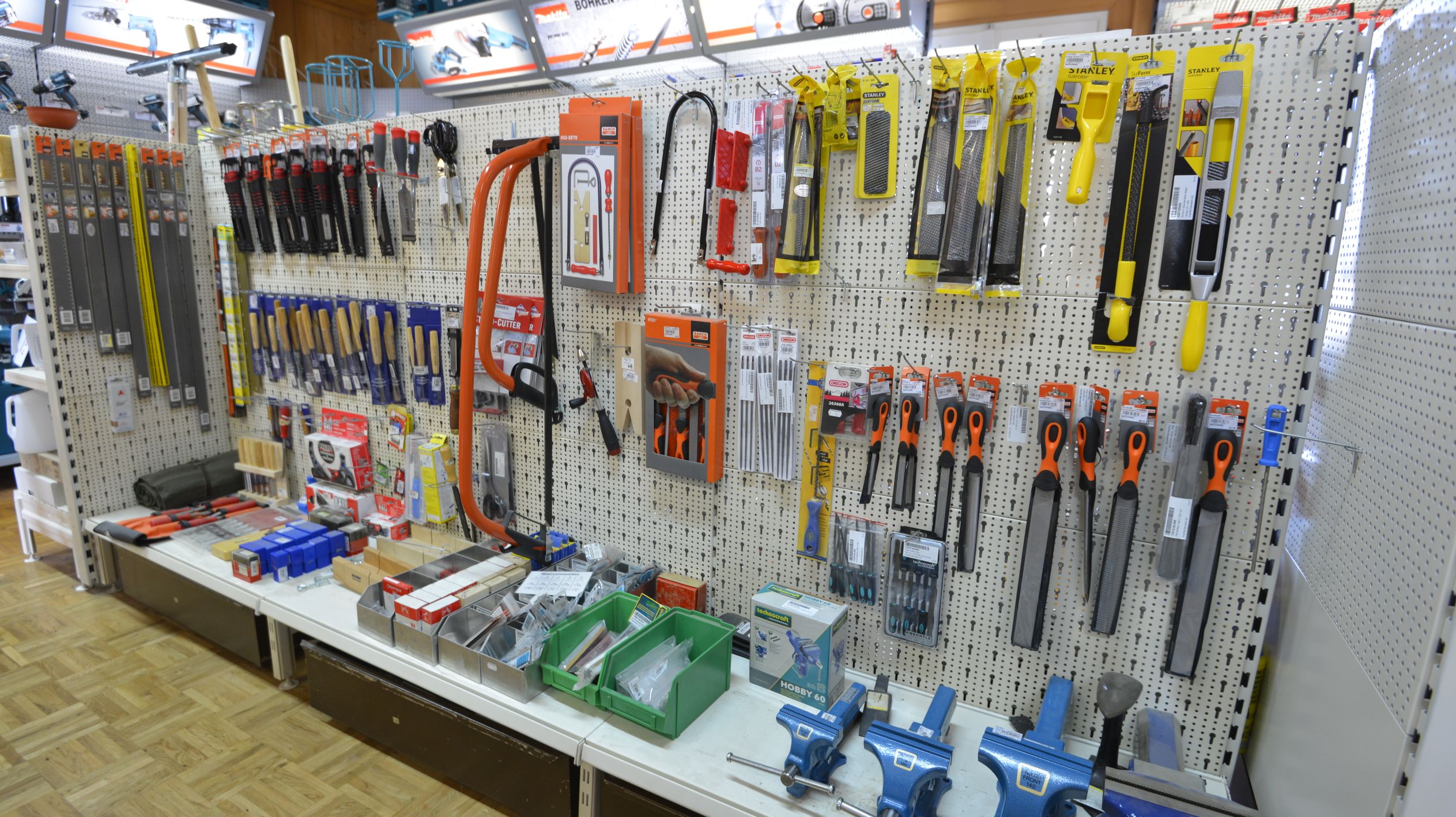 Bilder Knechtle Eisenwaren AG