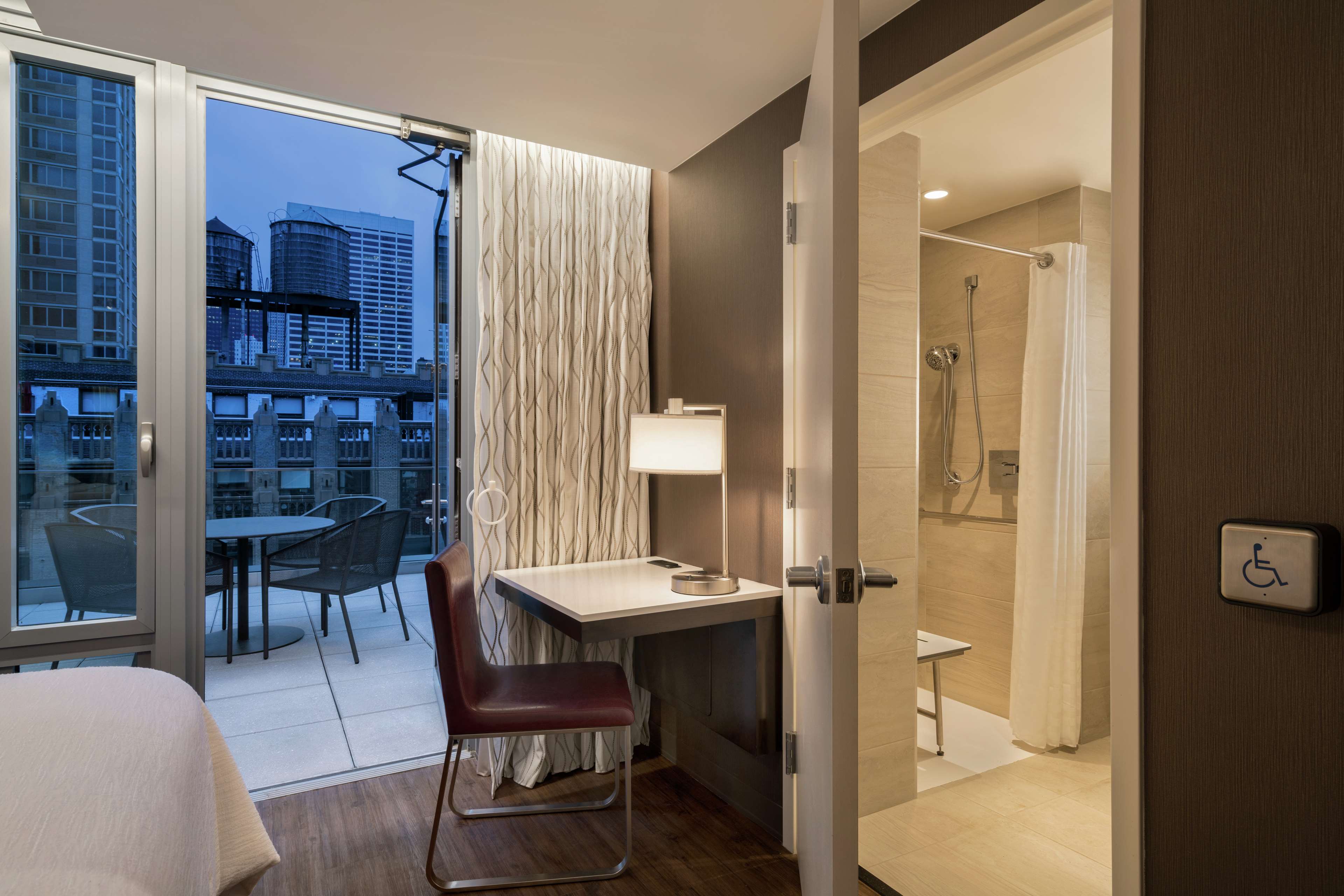 Guest room