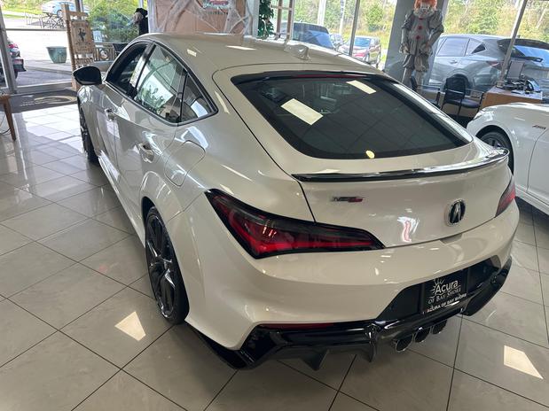 Images Acura of Bay Shore