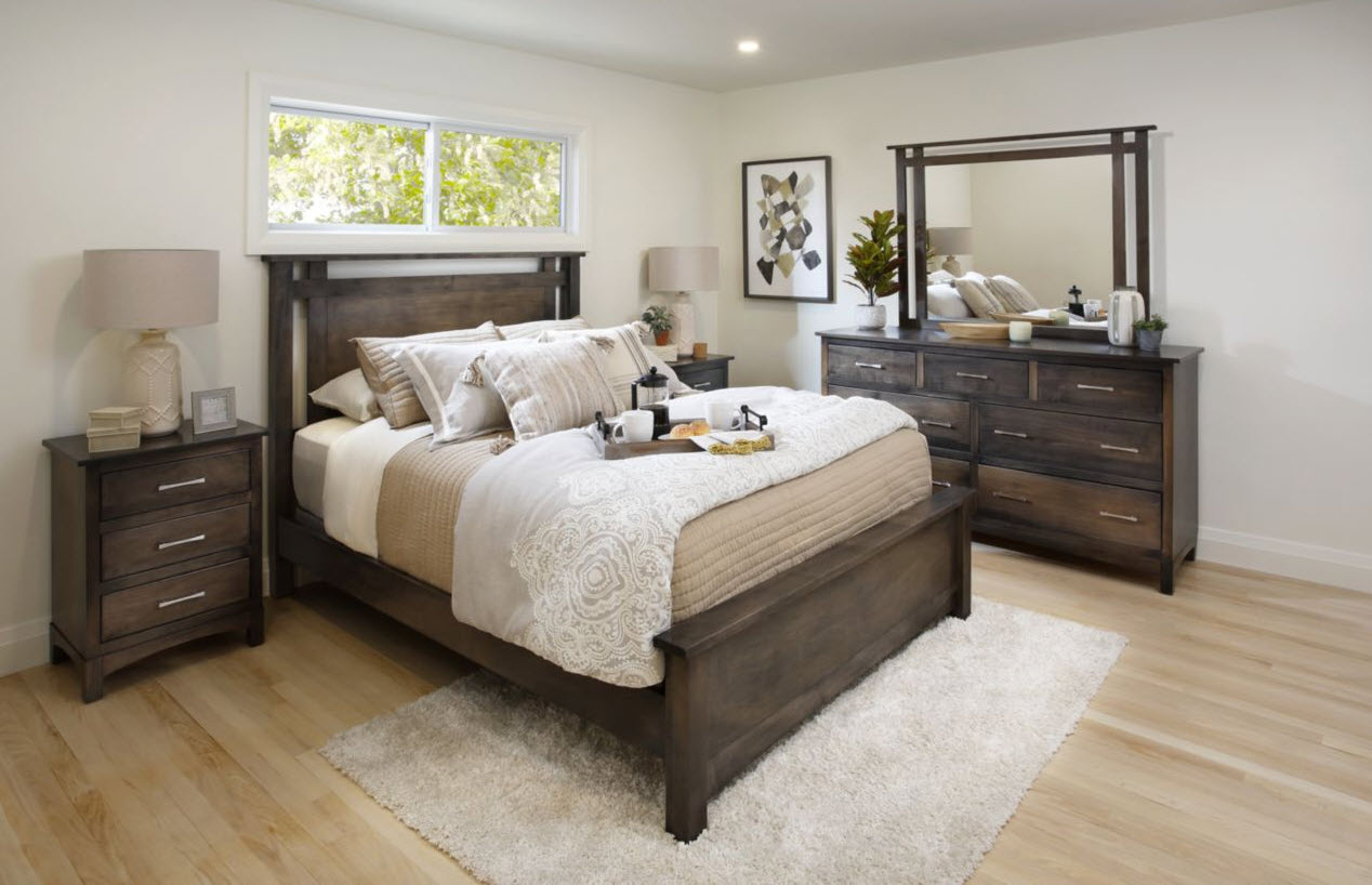 Sydney Amish Queen Panel Bed