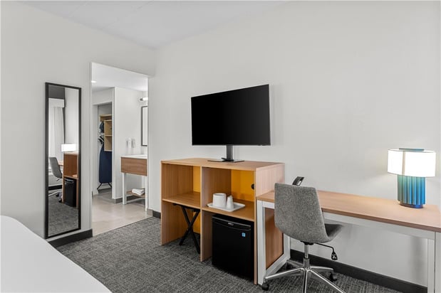 Images Spark by Hilton Des Plaines Chicago O'Hare