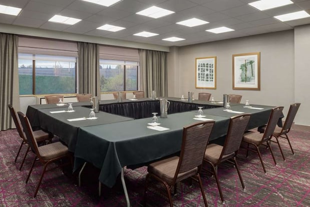 Images DoubleTree by Hilton St. Paul East