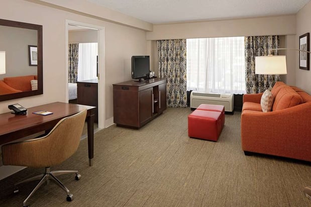 Images Hampton Inn Louisville Downtown