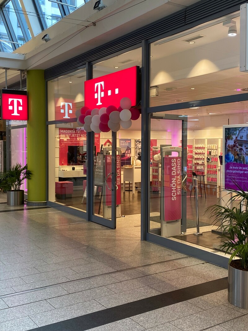 Telekom Partner Tü-Mobile GmbH, Wiener Platz 1 in Köln