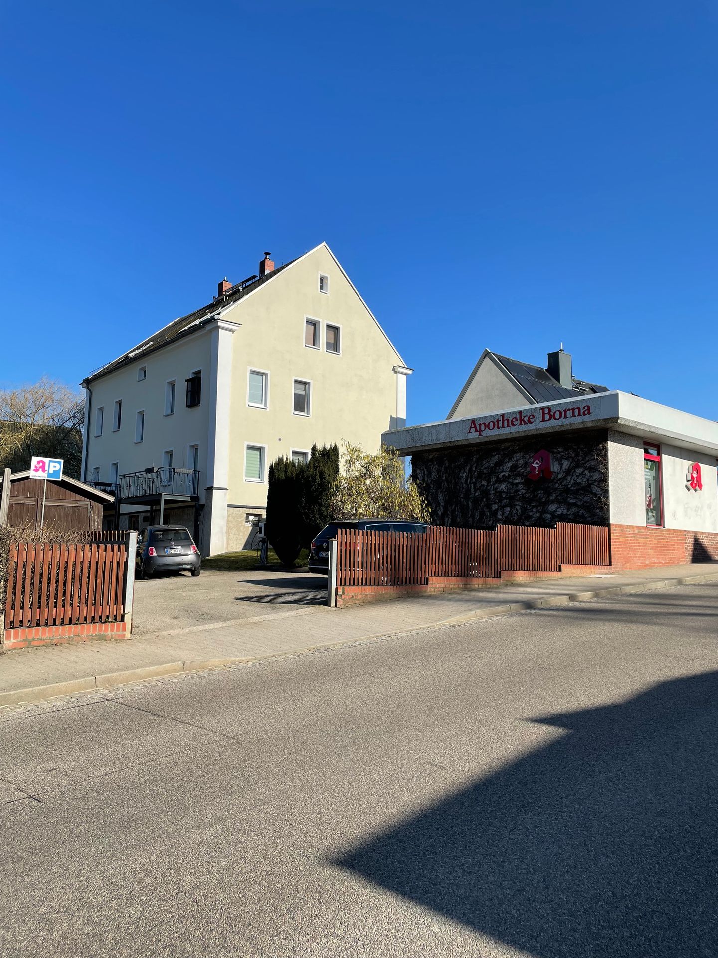 Apotheke Borna, Inhaberin Claudia Rabe e. Kfr., Sandstr. 75 A in Chemnitz