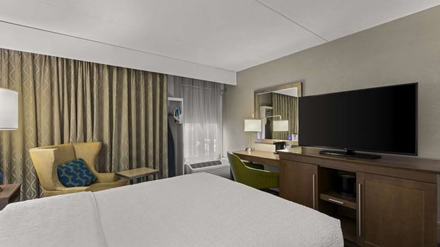 Images Hampton Inn Bloomington