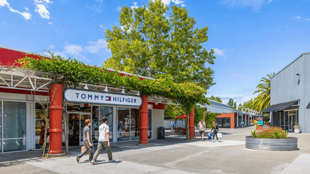 Images Petaluma Village Premium Outlets