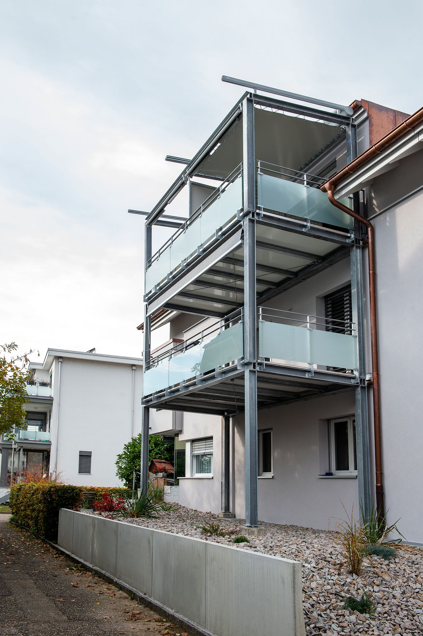 Bilder Benz & Partner AG