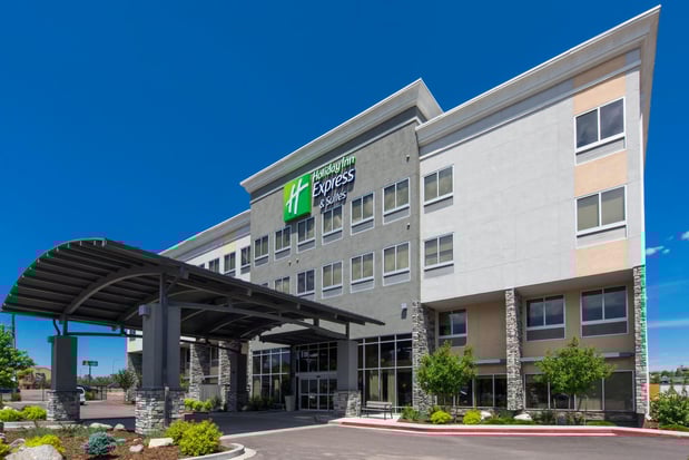 Images Holiday Inn Express & Suites Colorado Springs Central by IHG