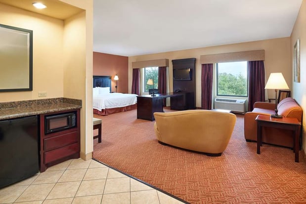 Images Hampton Inn & Suites Austin South/Buda