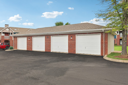 Images Cross Creek at Murfreesboro Apartments