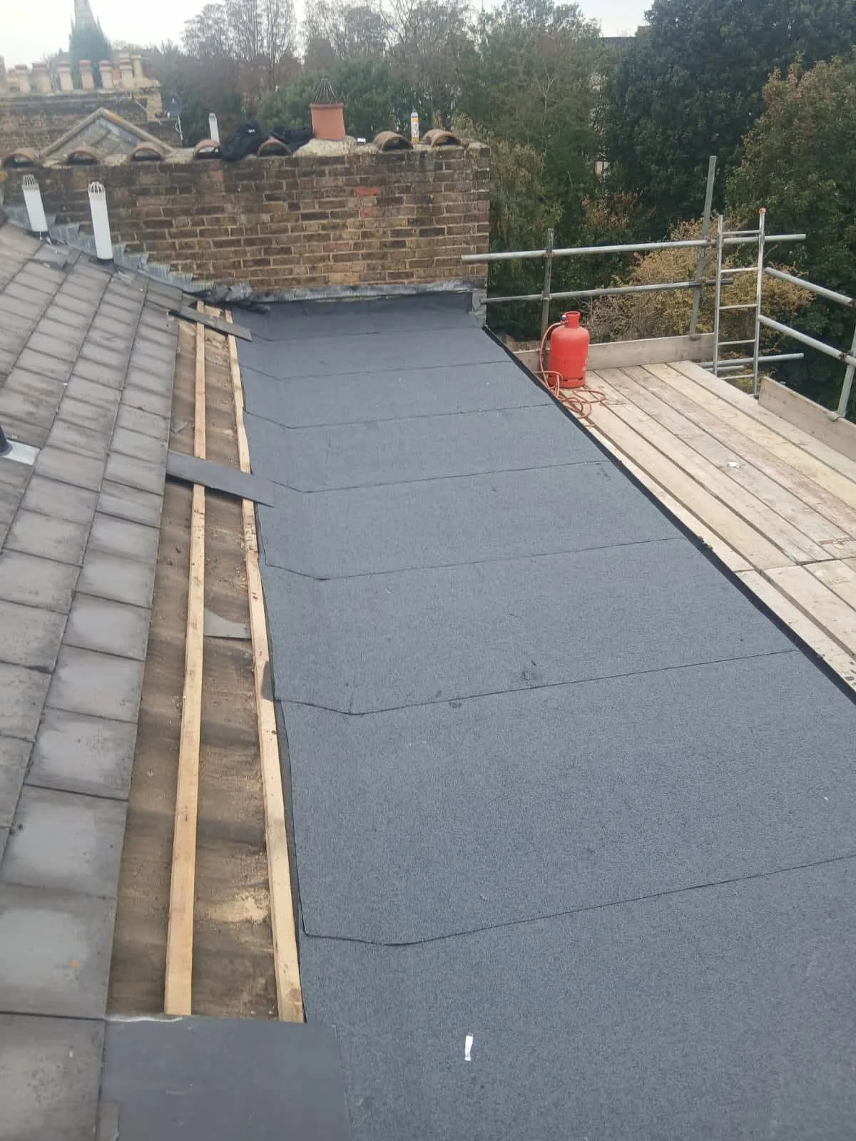 Images Stars Roofing Ltd