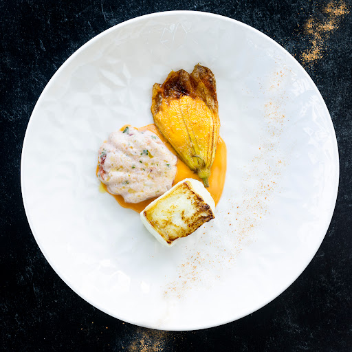 Ocean Restaurant Image