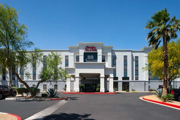 Images Hampton Inn & Suites Las Vegas Airport