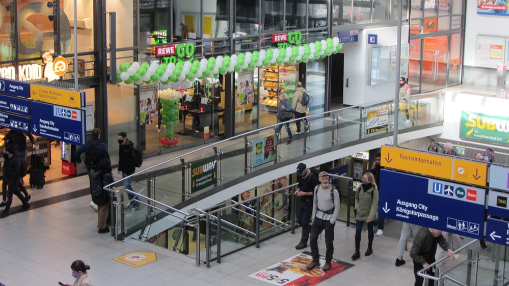 Bild 1 REWE To Go in Nürnberg