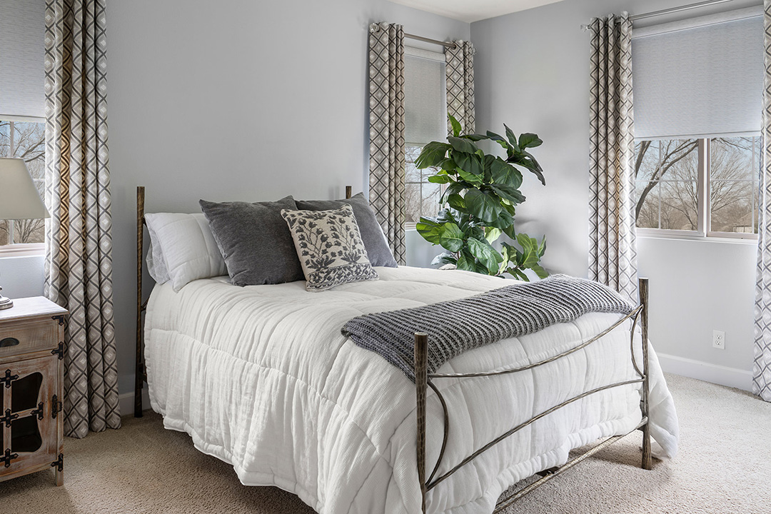 Images Budget Blinds of Southwest Toronto