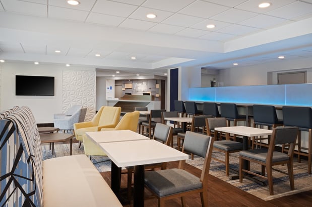 Images Holiday Inn Express & Suites Cincinnati Riverfront by IHG
