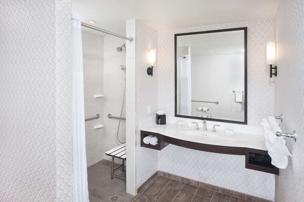 Images Hilton Garden Inn Burbank Los Angeles
