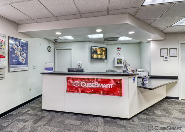 Images CubeSmart Self Storage