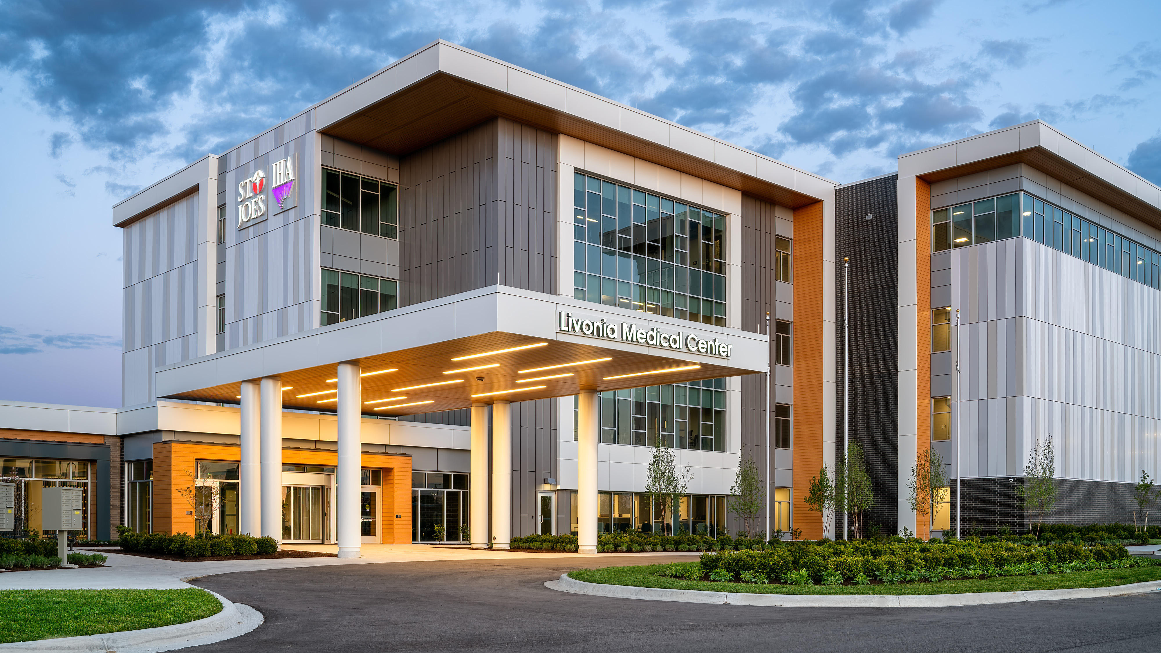 Trinity Health IHA Medical Group, Obstetrics & Gynecology Schoolcraft