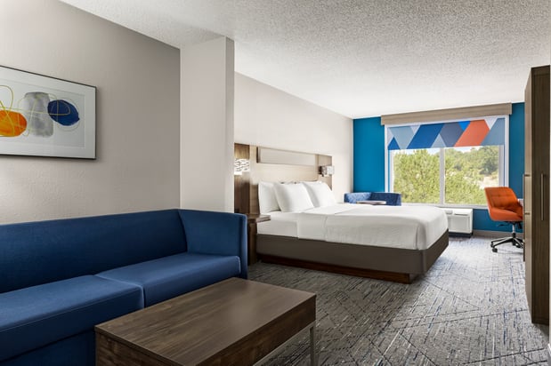 Images Holiday Inn Express & Suites Birmingham-Irondale (East) by IHG