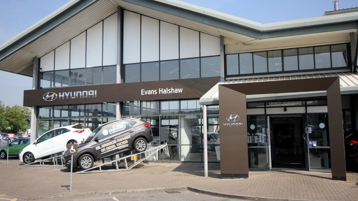 Images Evans Halshaw Hyundai Gateshead