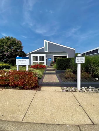 Images ReNew Odenton apartments